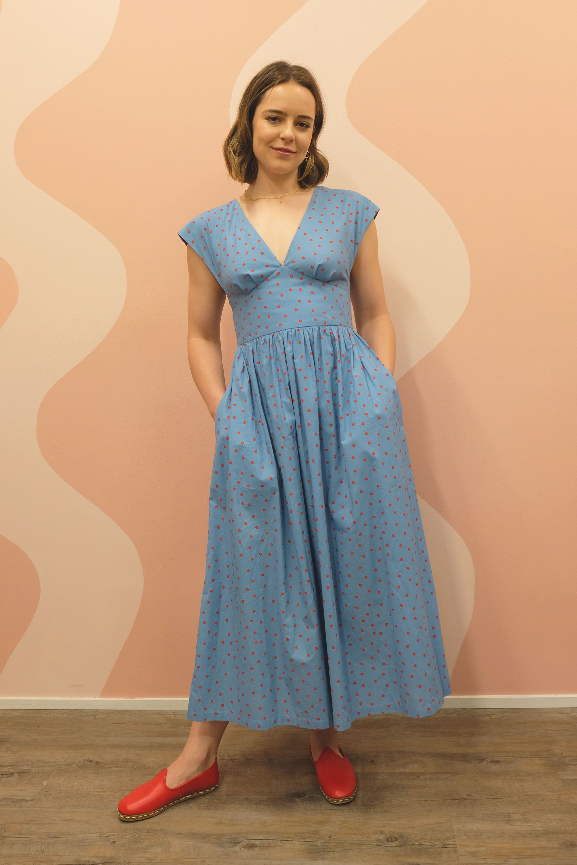 50s Inspired Penny Arcade Fit & Flare Tea Dress With Plunging V neck I t h e . o n l y 50s Inspired Penny Arcade Fit & Flare Tea Dress With Plunging V neck I t h e . o n l y