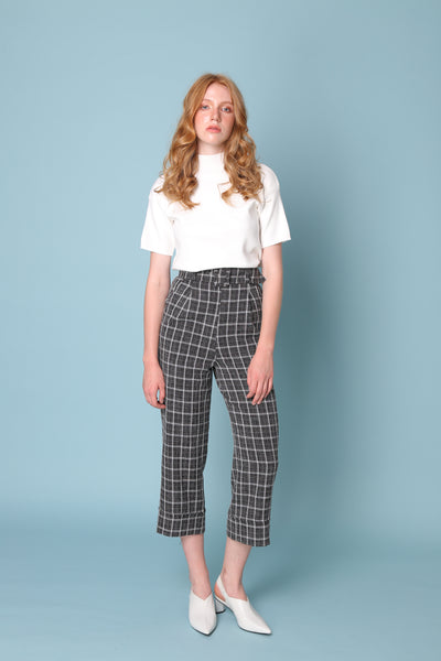 PROVE THEM WRONG | High Waisted Culottes In Navy White Check With 80s Buckle Belt