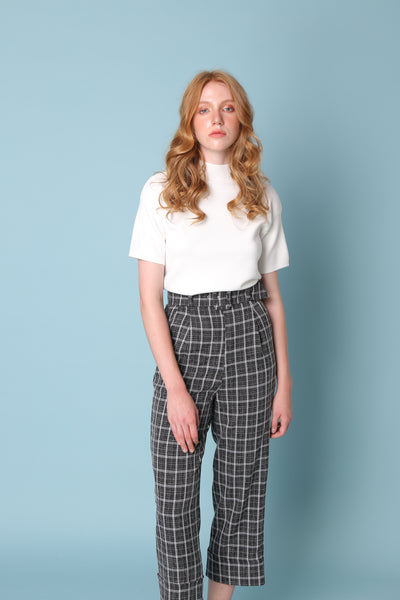 PROVE THEM WRONG | High Waisted Culottes In Navy White Check With 80s Buckle Belt